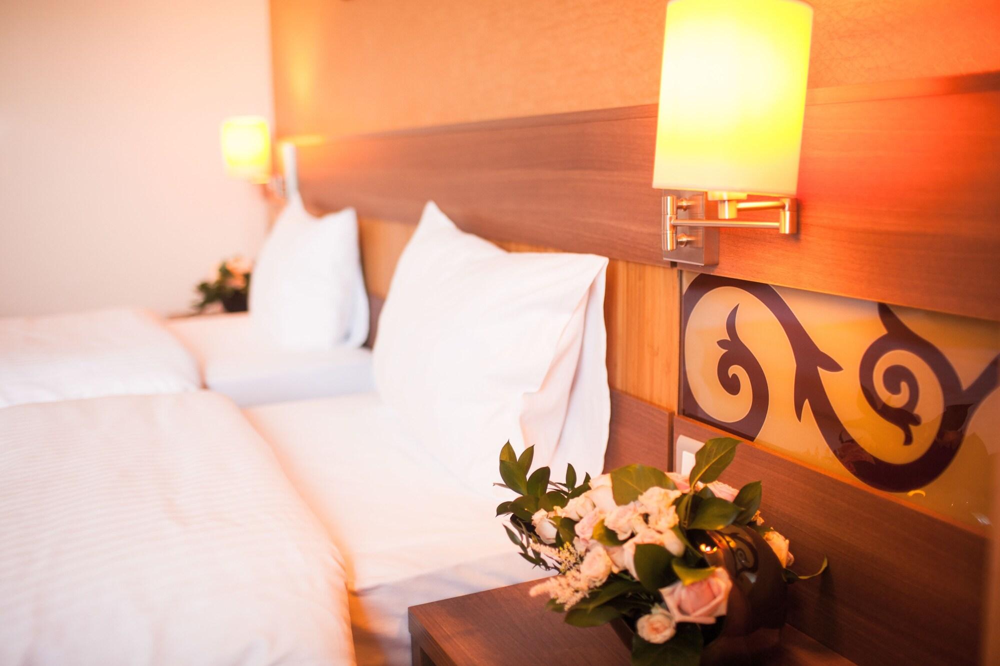 Rin Grand Hotel Bucarest Exterior foto