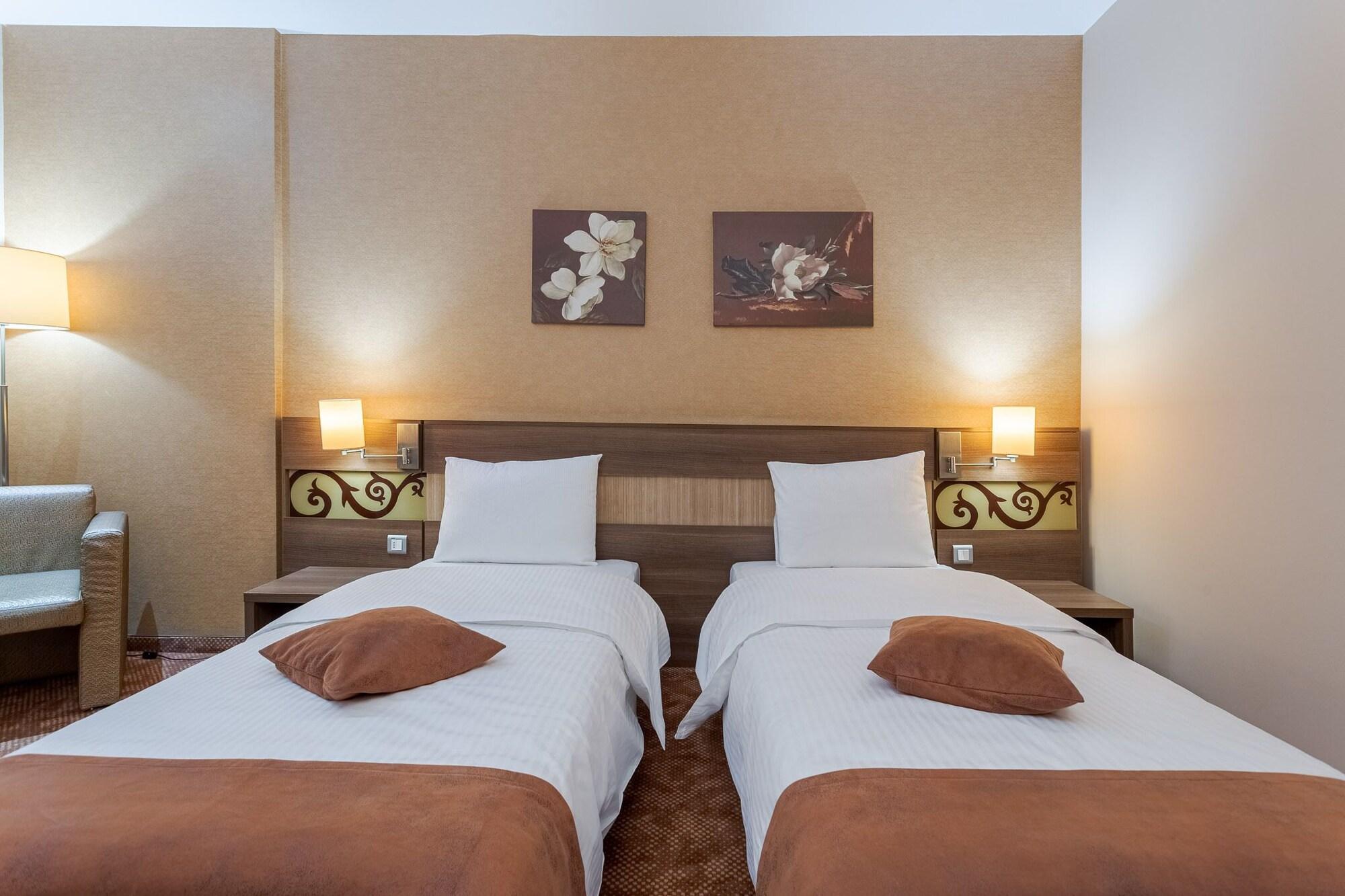 Rin Grand Hotel Bucarest Exterior foto