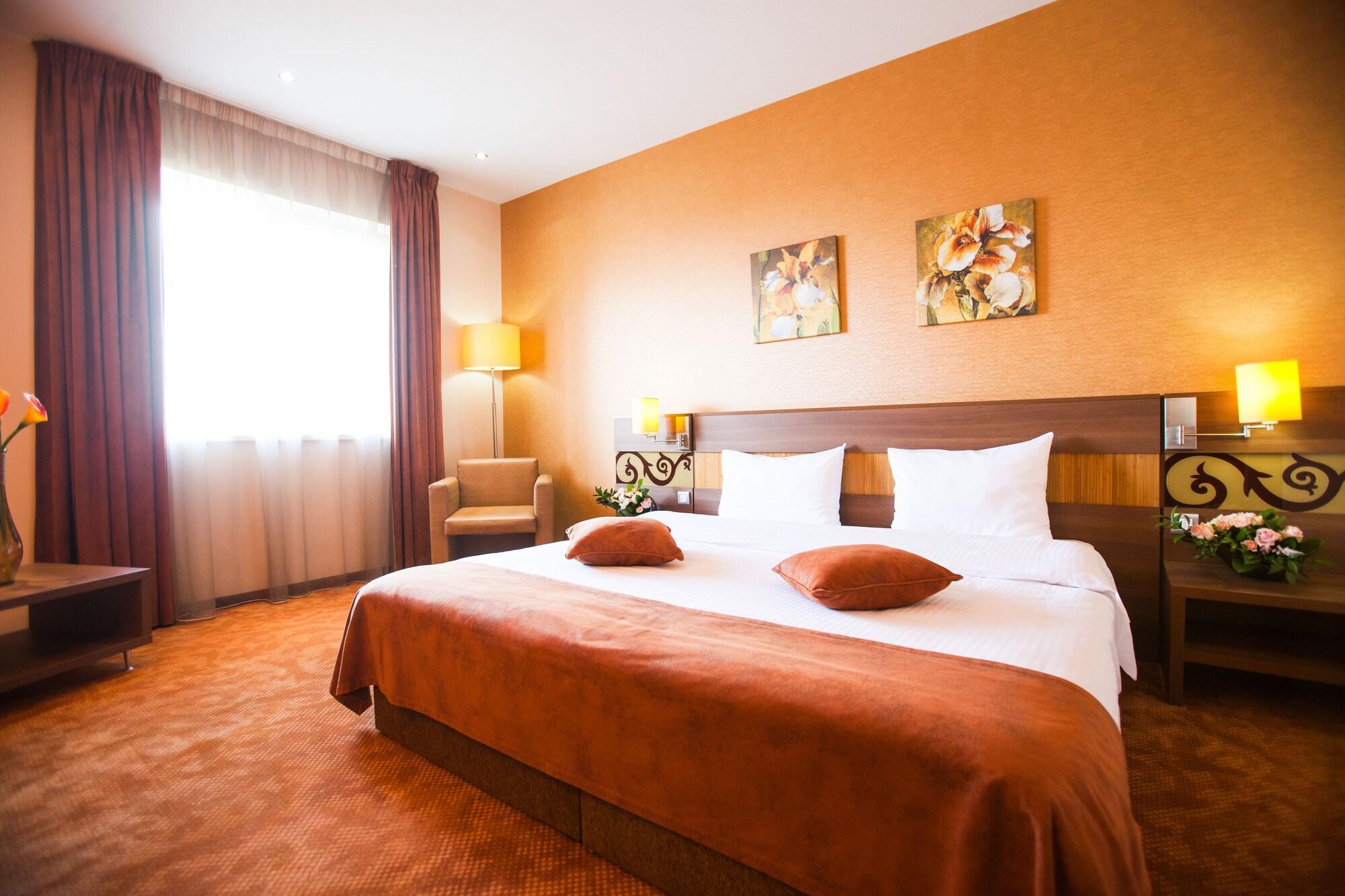 Rin Grand Hotel Bucarest Exterior foto