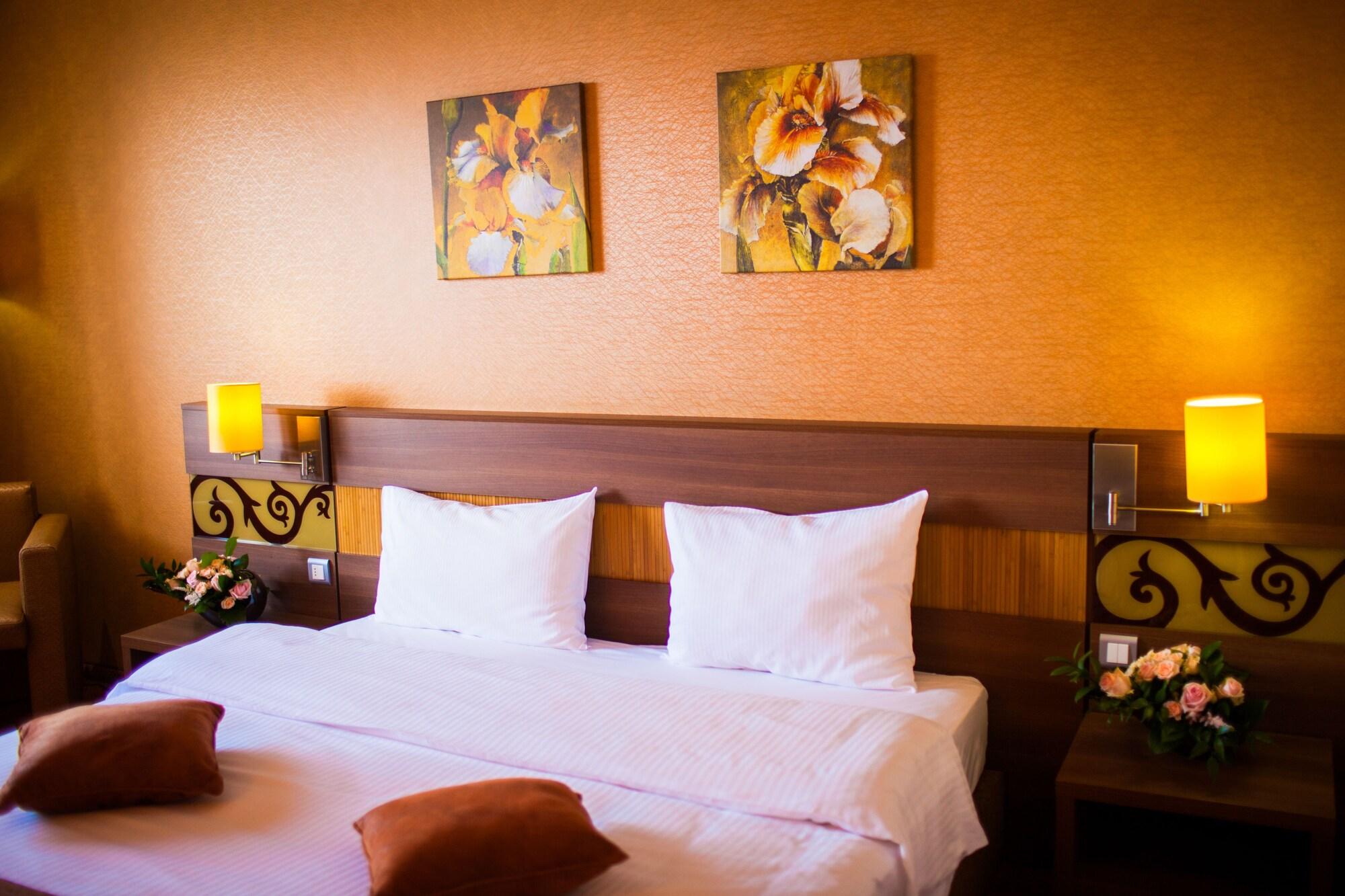 Rin Grand Hotel Bucarest Exterior foto